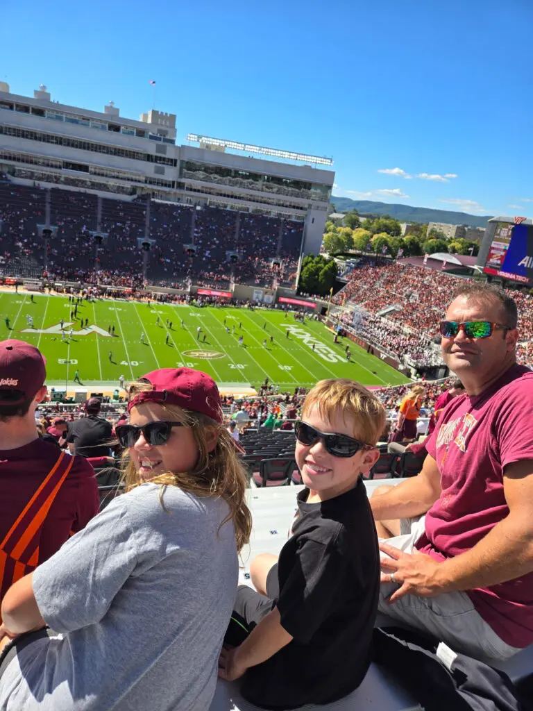 ohDEER franchise owner Wes Davis and his kids 
