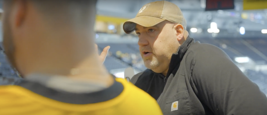 ohDEER Central MA owner Jeff Plant talking to other owners at the annual event 